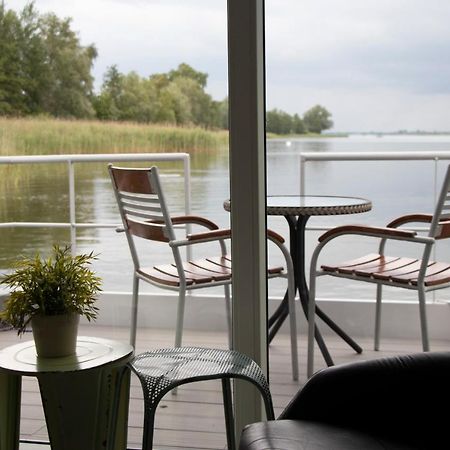 Houseboat Uitzicht Over Veluwemeer, Natuurlokatie, Prachtige Vergezichten بيدينغويزين المظهر الخارجي الصورة