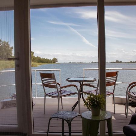 Houseboat Uitzicht Over Veluwemeer, Natuurlokatie, Prachtige Vergezichten بيدينغويزين المظهر الخارجي الصورة