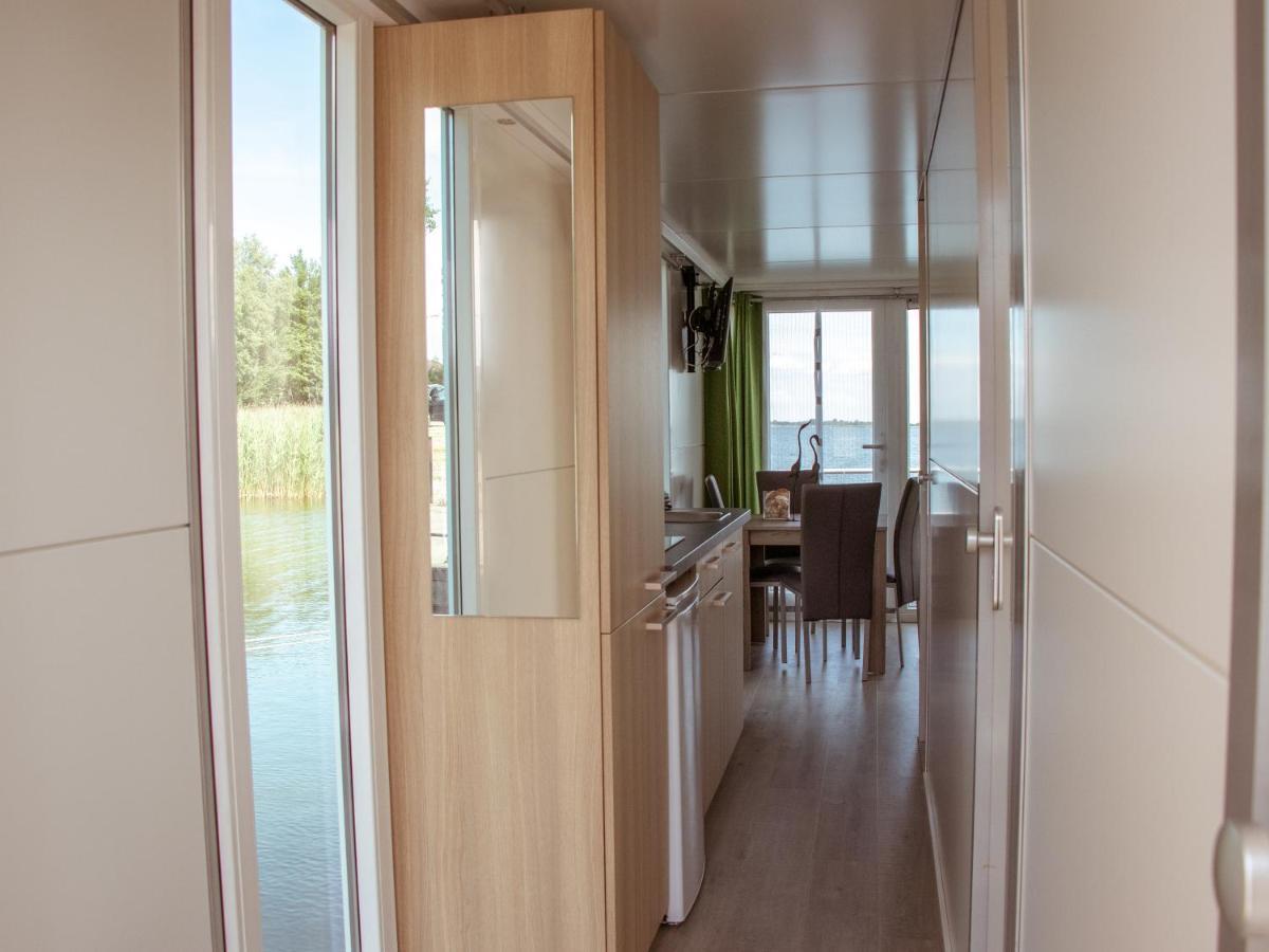 Houseboat Uitzicht Over Veluwemeer, Natuurlokatie, Prachtige Vergezichten بيدينغويزين المظهر الخارجي الصورة